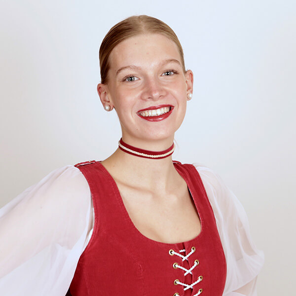 Lorina Haimmerer