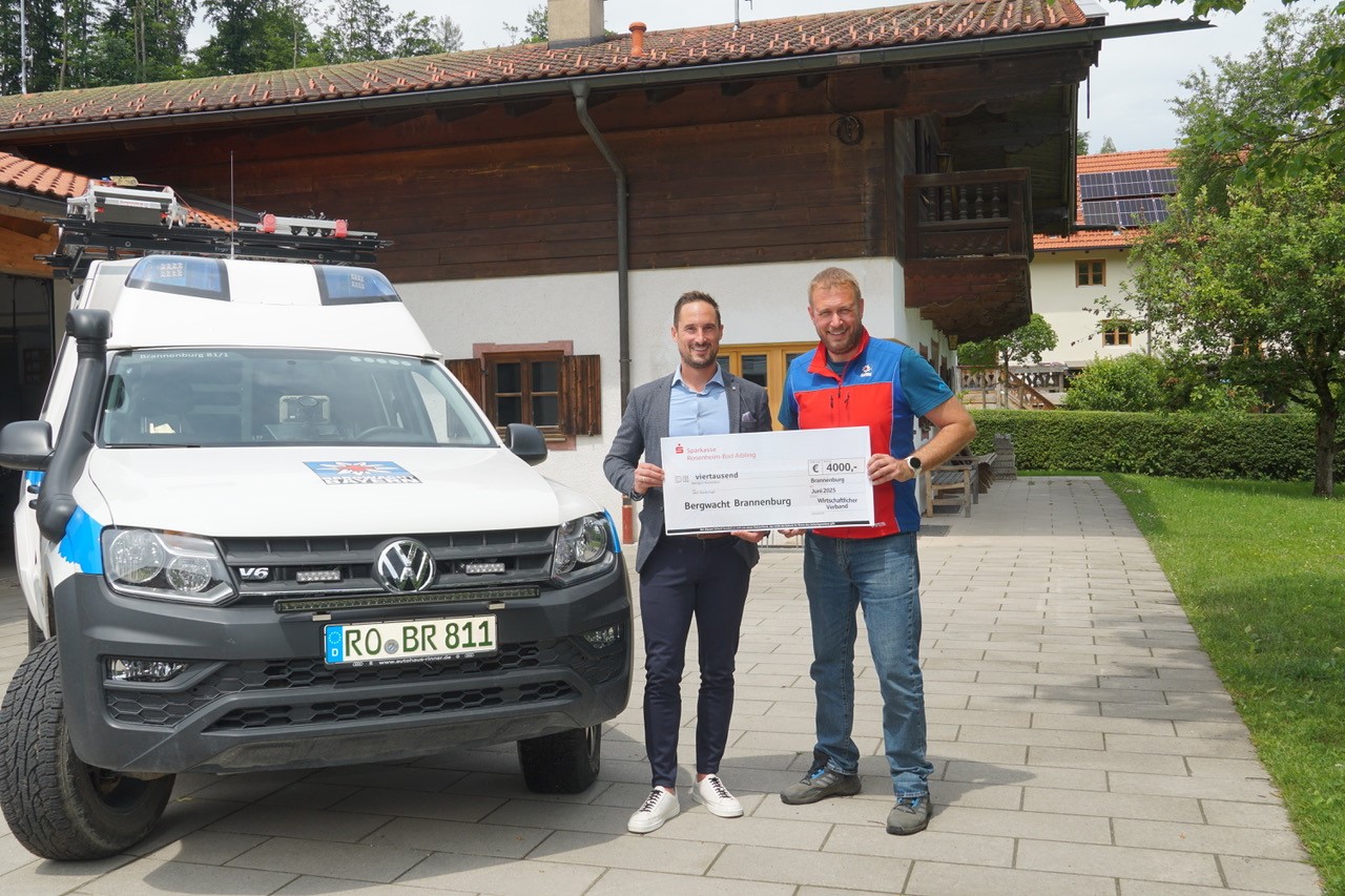 250612 Bergwacht Brannenburg Scheckübergabe