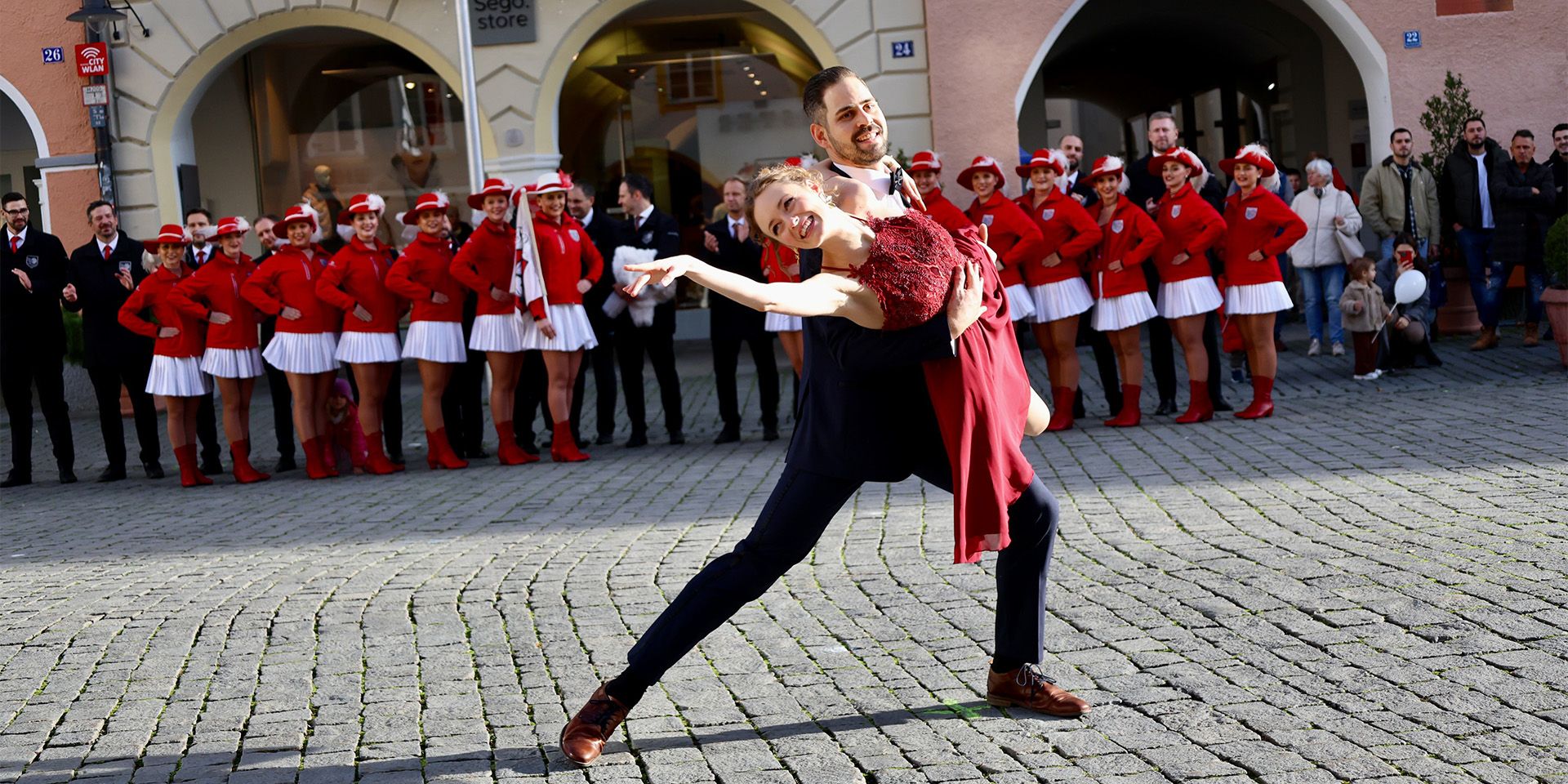 Prinzenpaarwalzer bei der Proklamation